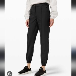 Lululemon Black Warpstreme 7/8 Jogger